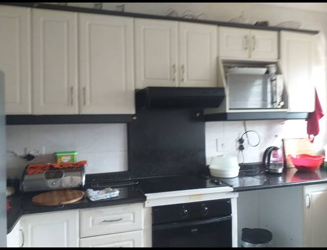 2 BEDROOM APARTMENT RENTED IN WARNER BEACH
